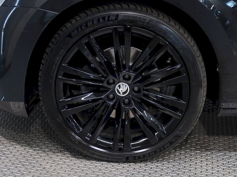 Škoda Superb (2022) STYLE 2.0TDI 147KW 4x4 DSG WEB - fotka 12 z 41