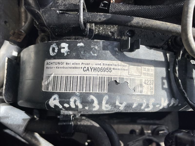 Volkswagen Caddy 1,6 TDi 75kw MAXI TAŽNÉ DPH po - fotka 22 z 31