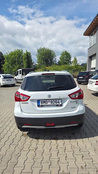Suzuki SX4 S-Cross (2014) - fotka 5 z 20