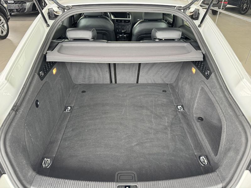 Audi A5 1,8TFSI S-LINE*Xenon*20