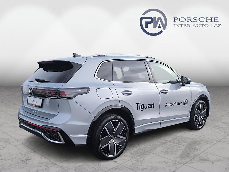 Volkswagen Tiguan R-Line 1,5 eTSI 110 kW mHEV - fotka 2 z 23