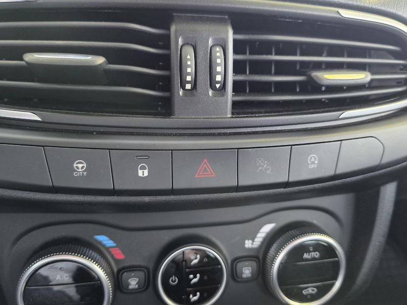 Fiat Tipo (2023) 1.0 Firefly 100k - fotka 20 z 32