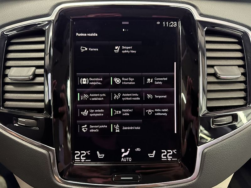 Volvo XC90 B5 AWD INSCRIPTION, HIGH BEAM, - fotka 16 z 28