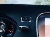 Volvo V40 2.0i MANUÁL 1.MAJITEL SENZORY - náhled 38