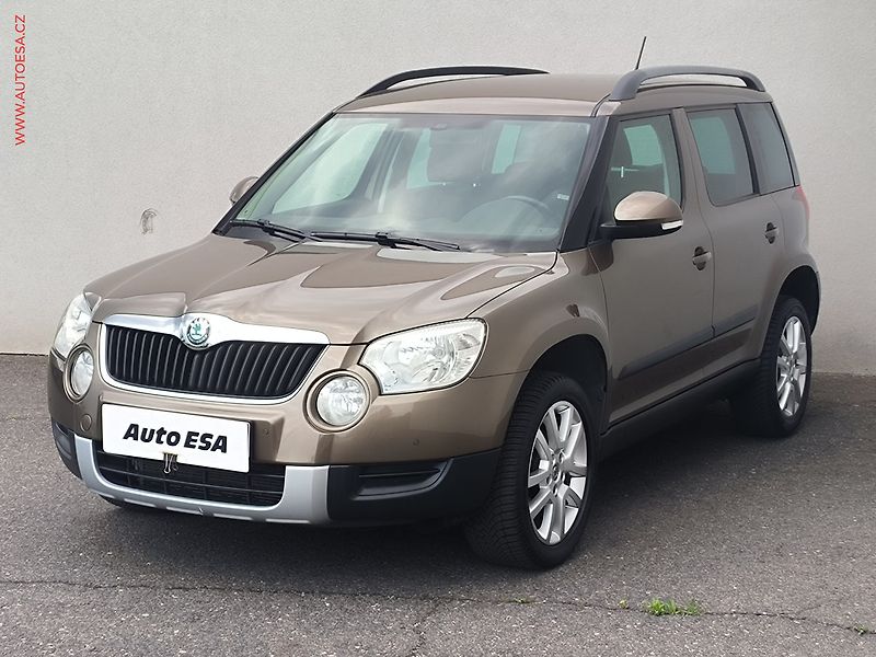 Škoda Yeti (2011) 1.2 TSi, Ambition, DSG - fotka 3 z 17