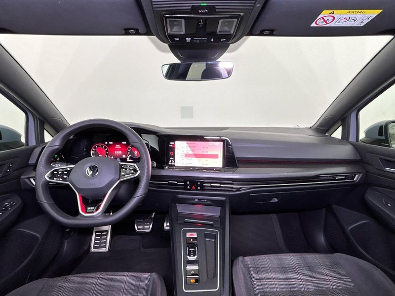 Volkswagen Golf GTI DSG - fotka 5 z 29