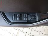Škoda Superb (2016) 2.0 TDI 4x4, ČR, DSG, bixen - náhled 13