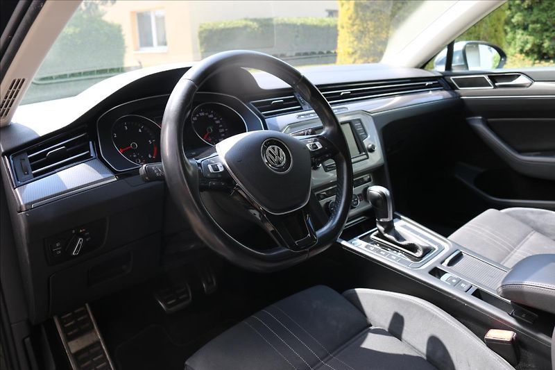 Volkswagen Passat 2,0 TDi,DSG, 4x4 ALLRACK - fotka 14 z 46
