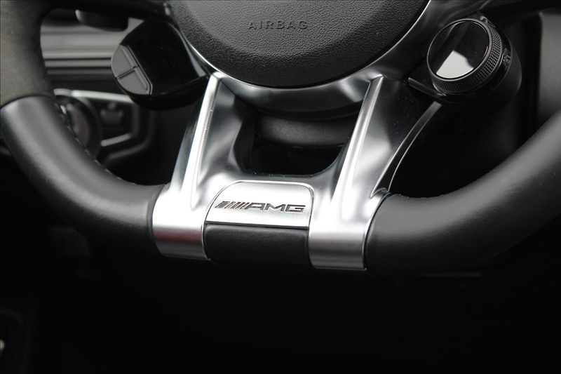 Mercedes-Benz GLC 43 AMG 4M/TOP-VÝBAVA/DPH - fotka 22 z 49