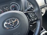 Toyota Yaris 1.5 VVT-i Active Trend - náhled 18