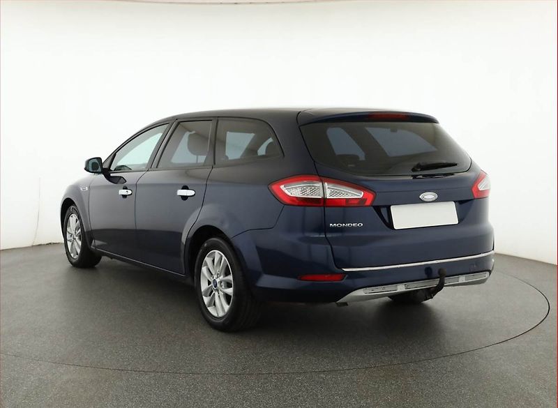 Ford Mondeo (2011) 2.0 TDCi, Serv.kniha, nová STK - fotka 4 z 14