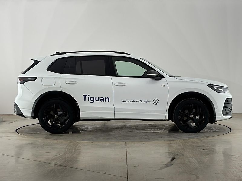 Volkswagen Tiguan (2025) R-Line - fotka 16 z 30