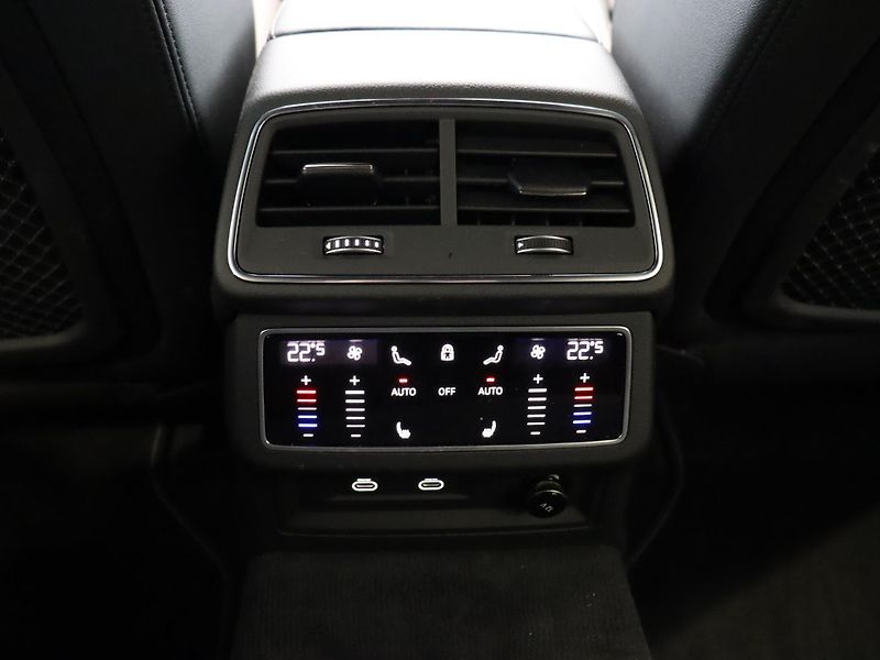 Audi A6 Avant Sline 50 TDI quattro tiptronic - fotka 14 z 17
