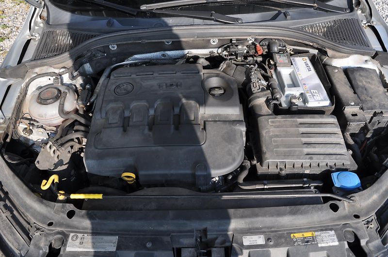 Škoda Octavia III 1.6TDi 85kW KOMBI  - fotka 11 z 24