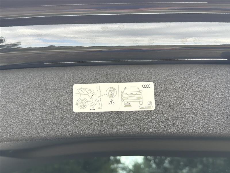 Audi Q7 3,0 TDI 210 KW S-LINE QUATTRO - fotka 35 z 39