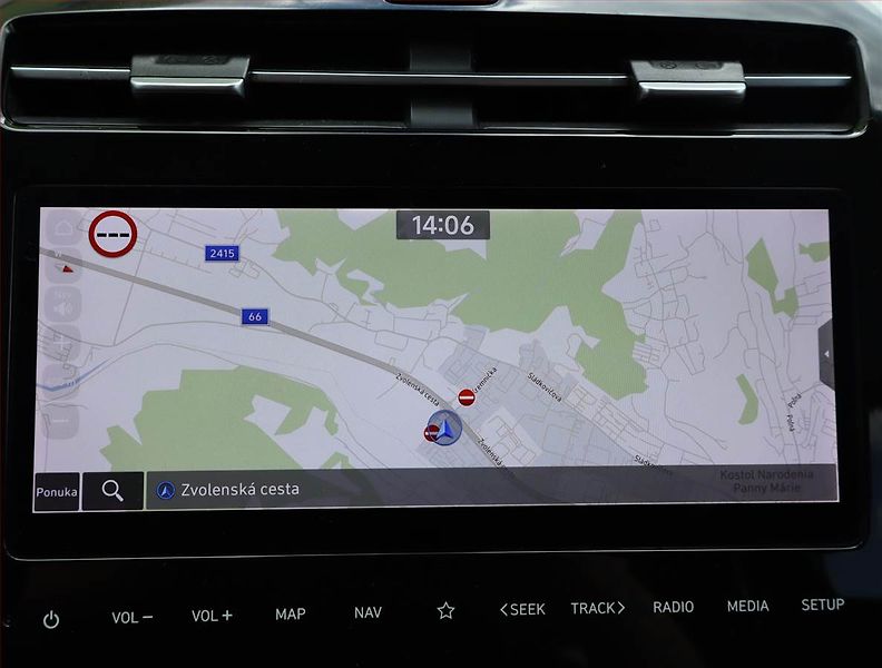 Hyundai Tucson (2021) 1.6 T-GDI - fotka 13 z 18