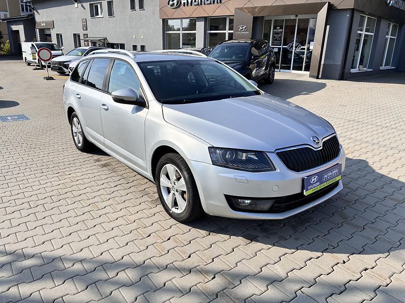Škoda Octavia Kombi 1.6TDi 77kW4x4 REZERVACE - fotografie inzerátu