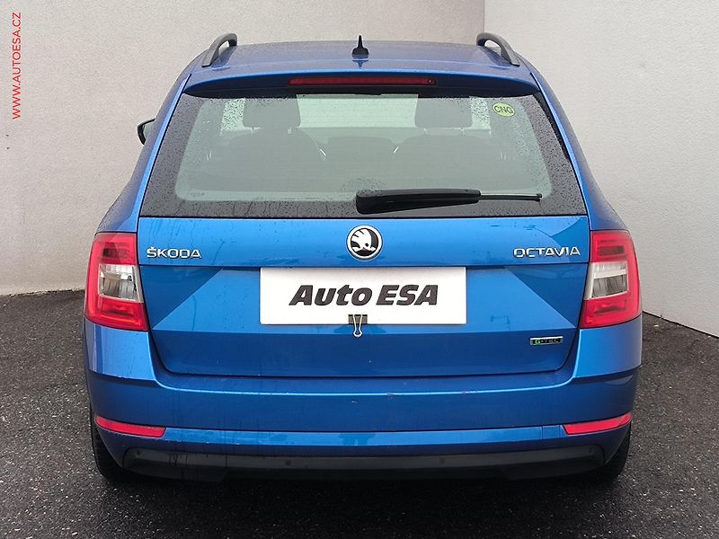 Škoda Octavia (2020) 1.5 TSI, 2.maj,ČR, Ambition - fotka 5 z 20