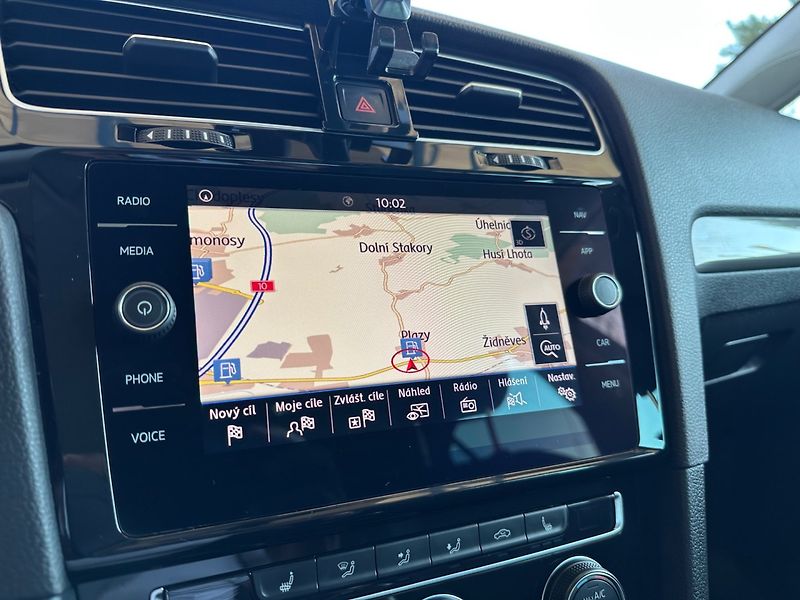 Volkswagen Golf (2019) 1.0TSi NAVI,LED,APP,SERVIS - fotka 12 z 15