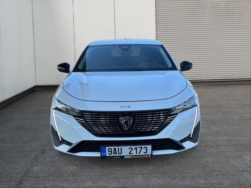 Peugeot 308 1,2 PT Allure AT - fotka 2 z 11