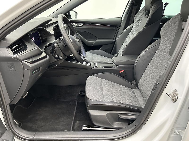 Škoda Octavia 2.0 TSI 4x4 SportLine - fotka 6 z 28