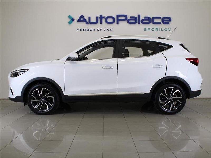 MG ZS 1,0 TGI 82kW Eleg.PANO 29tkm. - fotka 5 z 24