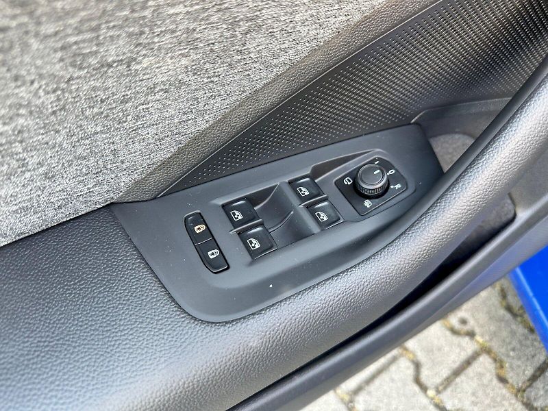 Škoda Superb (2025) 1.5 TSI 110kW Selection DSG - fotka 8 z 21