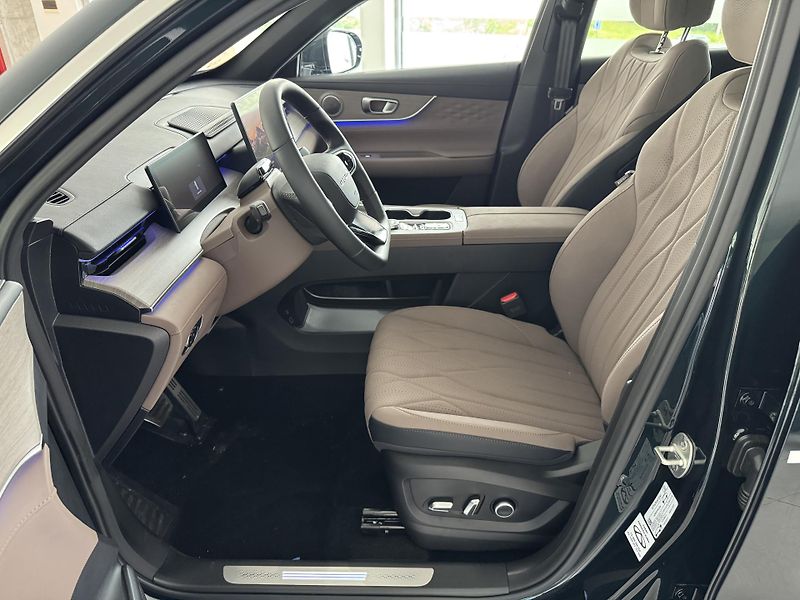 Chery Tiggo 8 (2026) 1,6T Unique FWD - fotka 9 z 57
