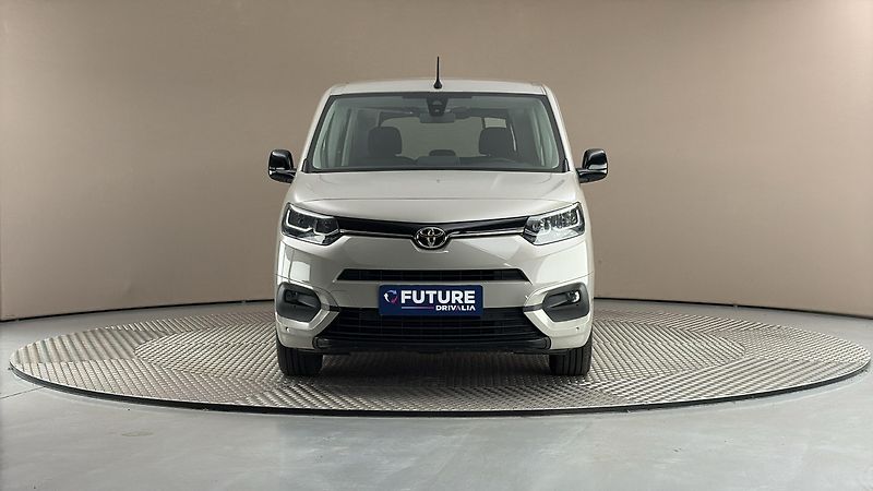 Toyota ProAce City Verso 1.2 L2 Shuttle - fotka 3 z 22