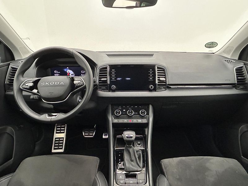 Škoda Karoq 1.5 TSI Top selection - fotka 5 z 28
