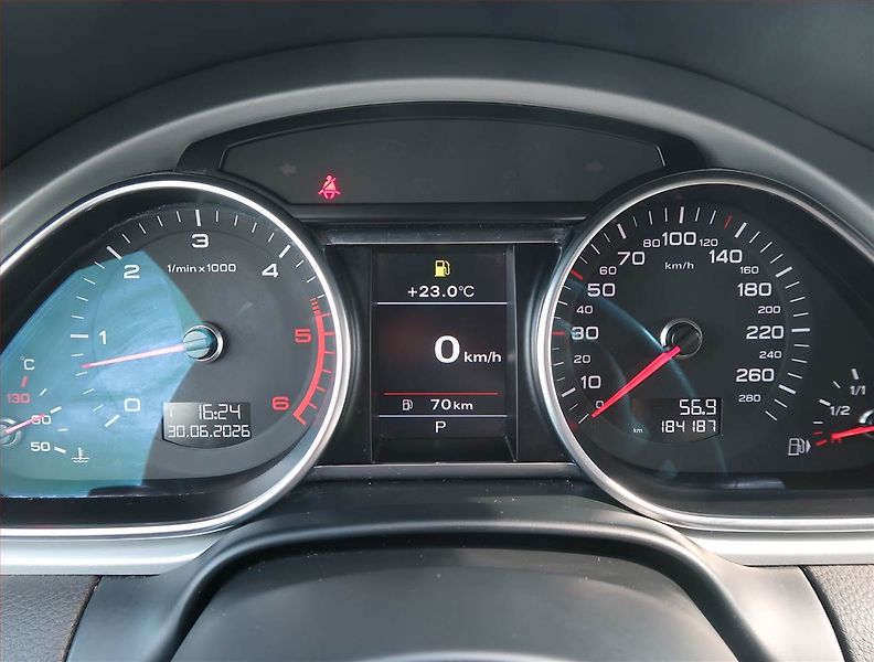 Audi Q7 (2014) S-Line 3.0 TDI, 4X4, Automat - fotka 11 z 14