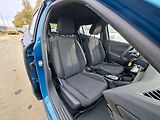 Peugeot 2008 STYLE Hybrid 136 e-DCS6 - náhled 14