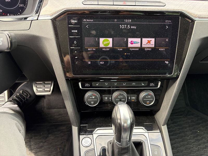 Volkswagen Arteon Elegance TOP VÝBAVA - fotka 8 z 19