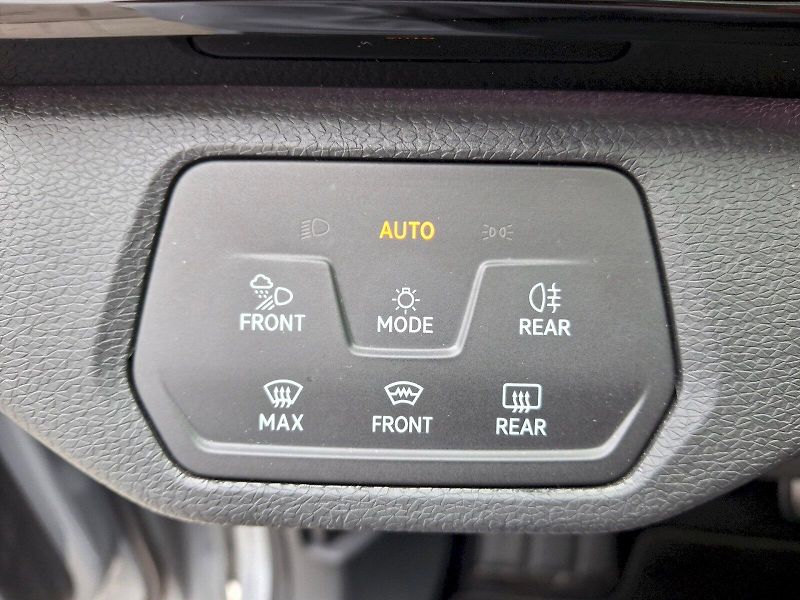 Volkswagen ID.4 (2024) Pro Performance 70 150kW - fotka 24 z 35