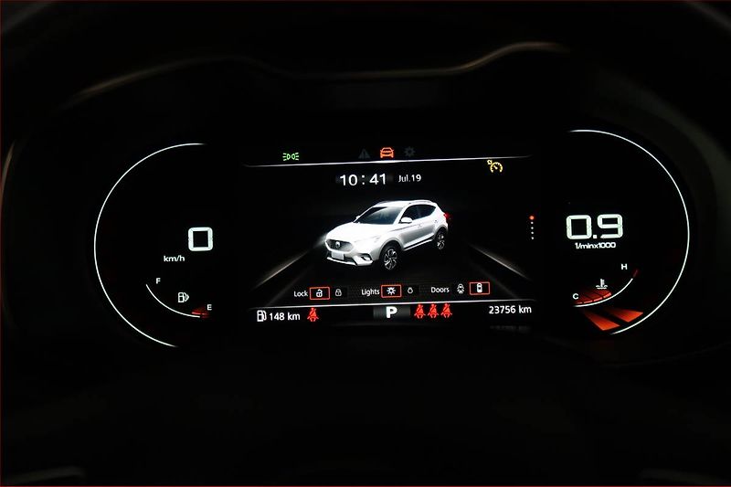 MG ZS (2022) Exclusive 1.0 Turbo, Automat - fotka 11 z 18