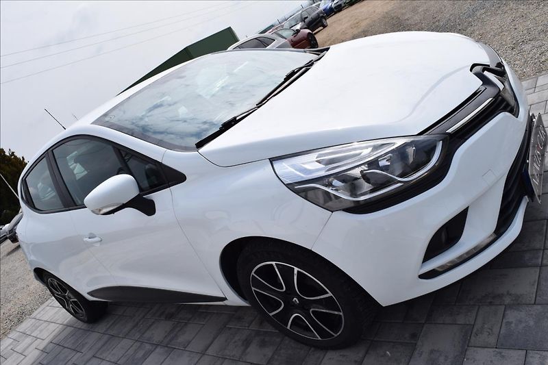 Renault Clio 1,2 i 54KW KLIMA ALU - fotka 4 z 47