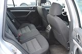 Škoda Octavia 1,6 TDI 4x4 - náhled 17