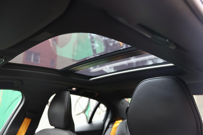 Volvo S60 (2022)  Polestar Engineered T8 AWD  - fotka 20 z 22