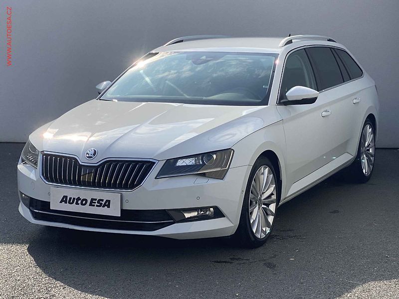 Škoda Superb (2016) 2.0 TDi, Style, kůže, +ALU - fotka 3 z 20