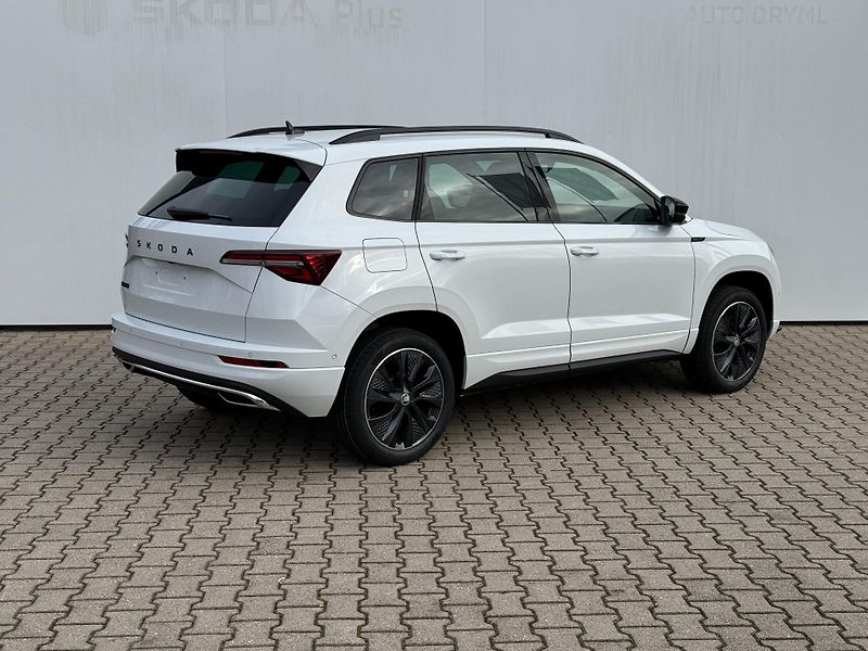 Škoda Karoq (2026) Sportline 1,5 TSI 110 kW DSG - fotka 2 z 32