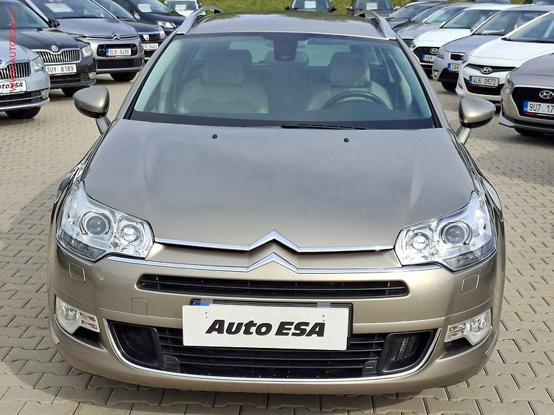Citroën C5 (2010) 2.0 HDi, 2.maj,ČR, STK4/28 - fotka 2 z 21