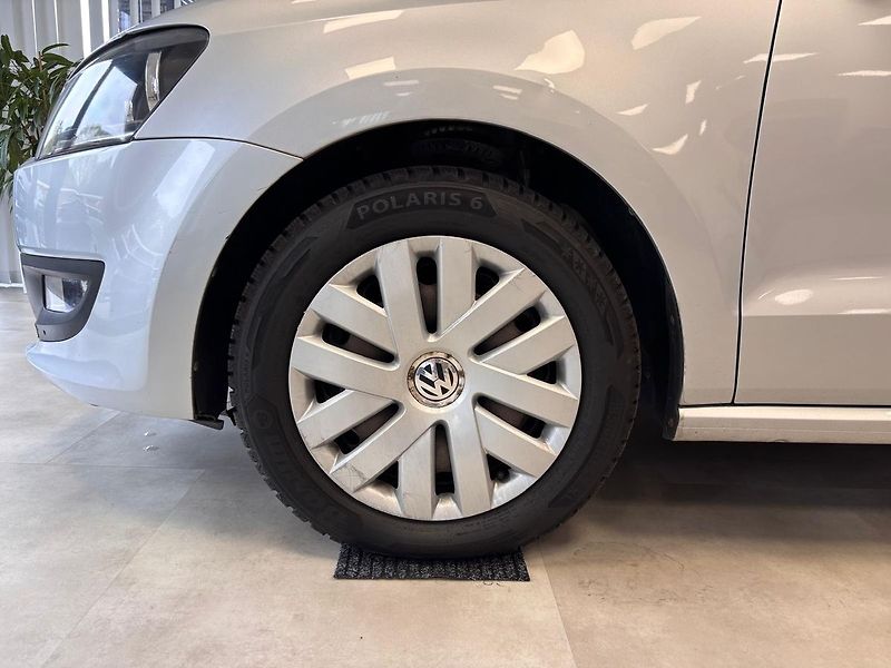 Volkswagen Polo 1.2i - fotka 5 z 28