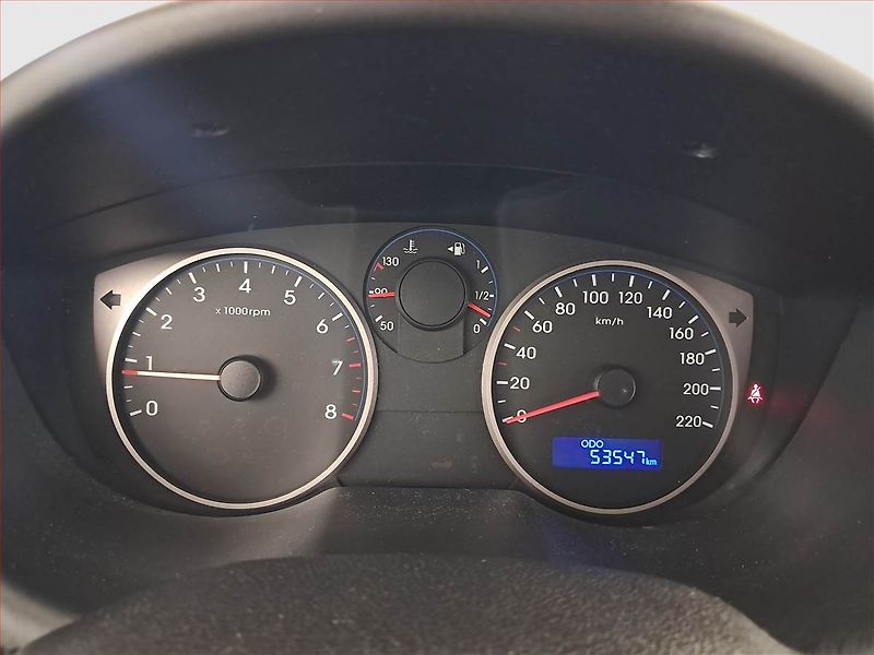 Hyundai i20 (2014) 1.2, Serv.kniha - fotka 11 z 14
