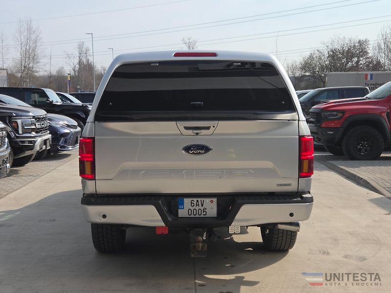 Ford F-150 (2018) F150 Lariat sport - fotka 7 z 14