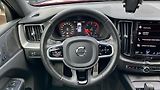 Volvo XC60 R-DESIGN, B4 AWD, 145+10 kW / - náhled 11