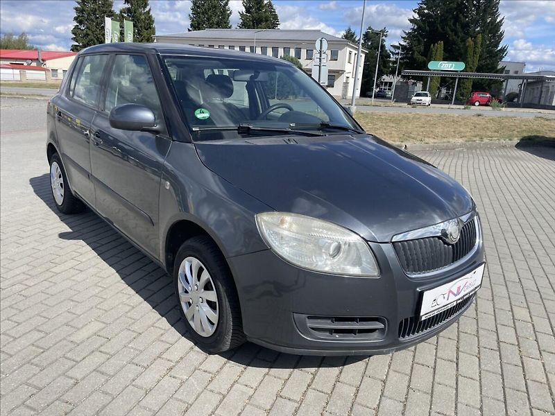 Škoda Fabia 1,4 i 16V Klima ESP serviska - fotka 6 z 32