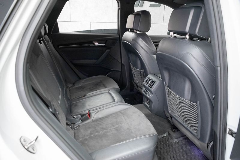 Audi SQ5 3.0 TDI *AIR*WEBASTO*TAŽNÉ*DPH - fotka 15 z 41