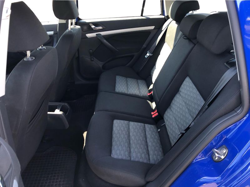 Škoda Octavia Combi Ambition 1.9 TDi - fotka 12 z 29