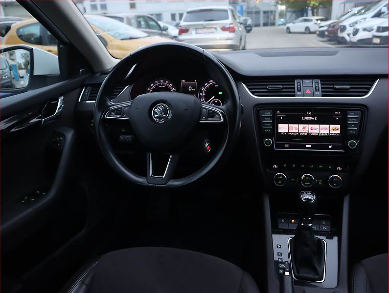 Škoda Octavia (2017) Laurin&Klement 2.0 TDI, 4X4 - fotka 7 z 22