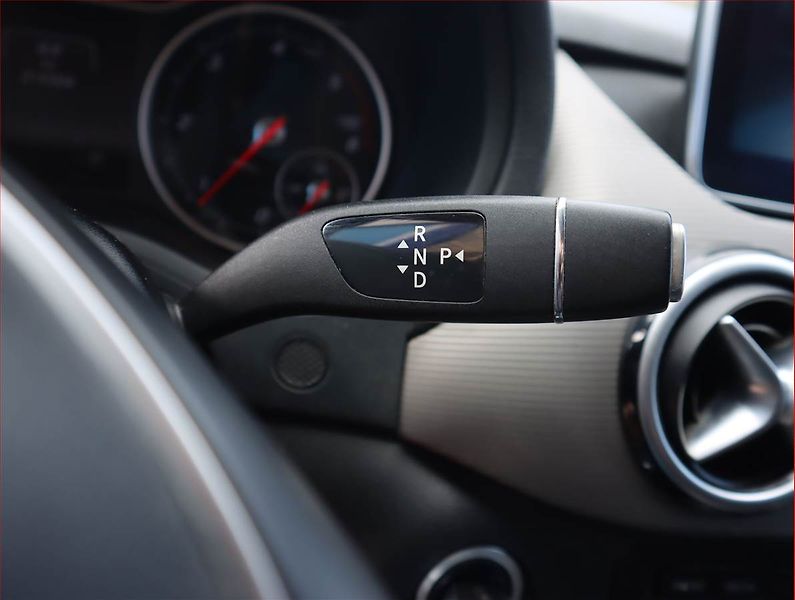 Mercedes-Benz Třídy B (2015) B 180 CDI, Automat, Serv.kniha - fotka 16 z 20